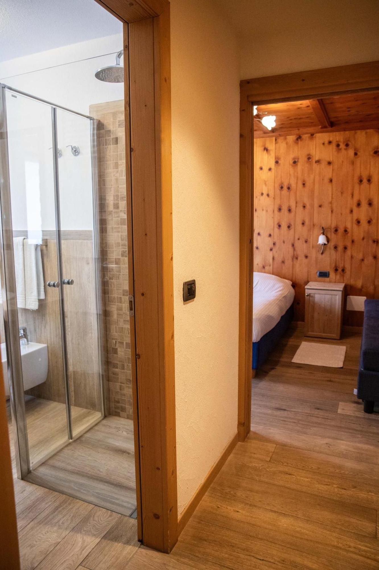 Hotel La Montanina Livigno Buitenkant foto