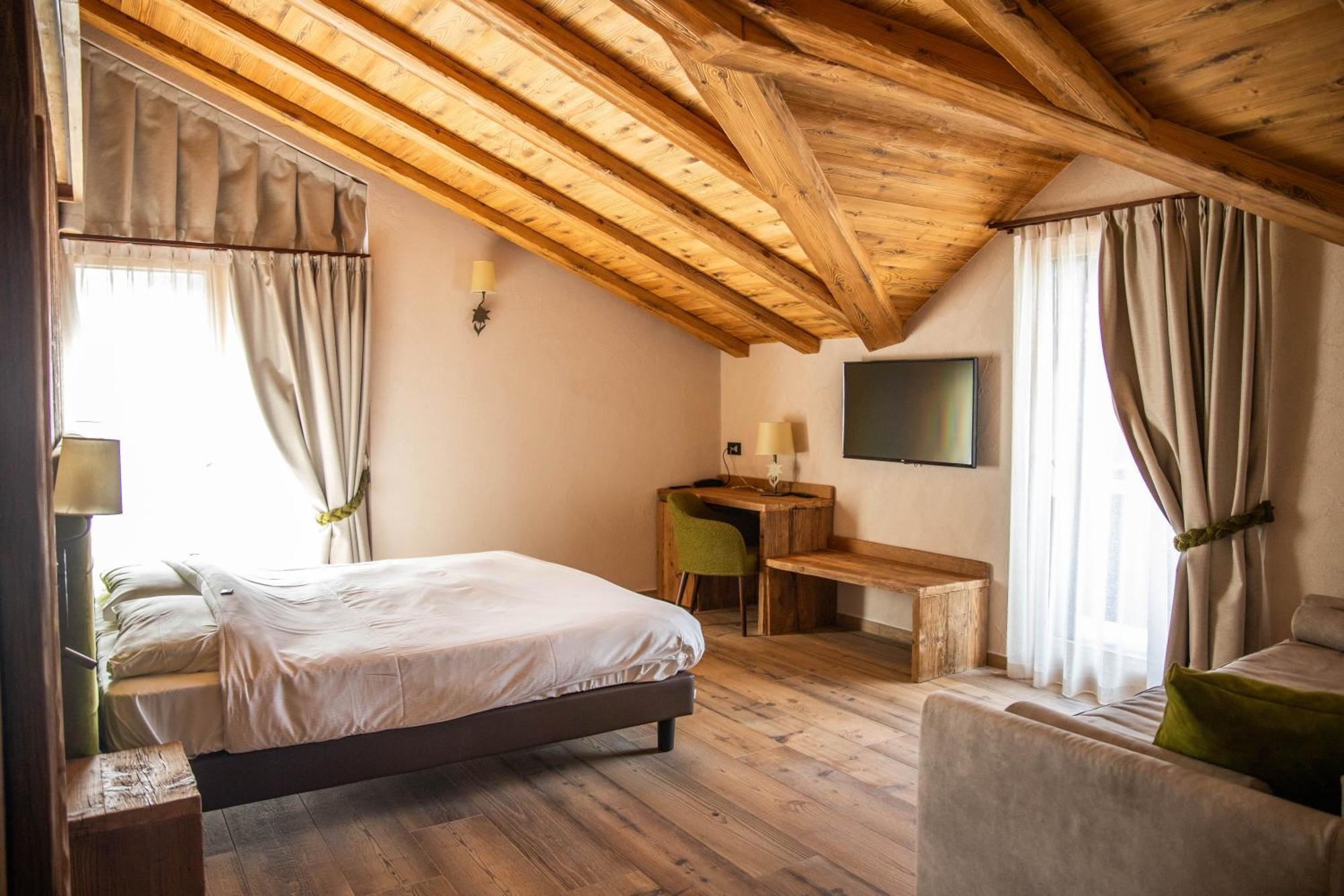Hotel La Montanina Livigno Buitenkant foto